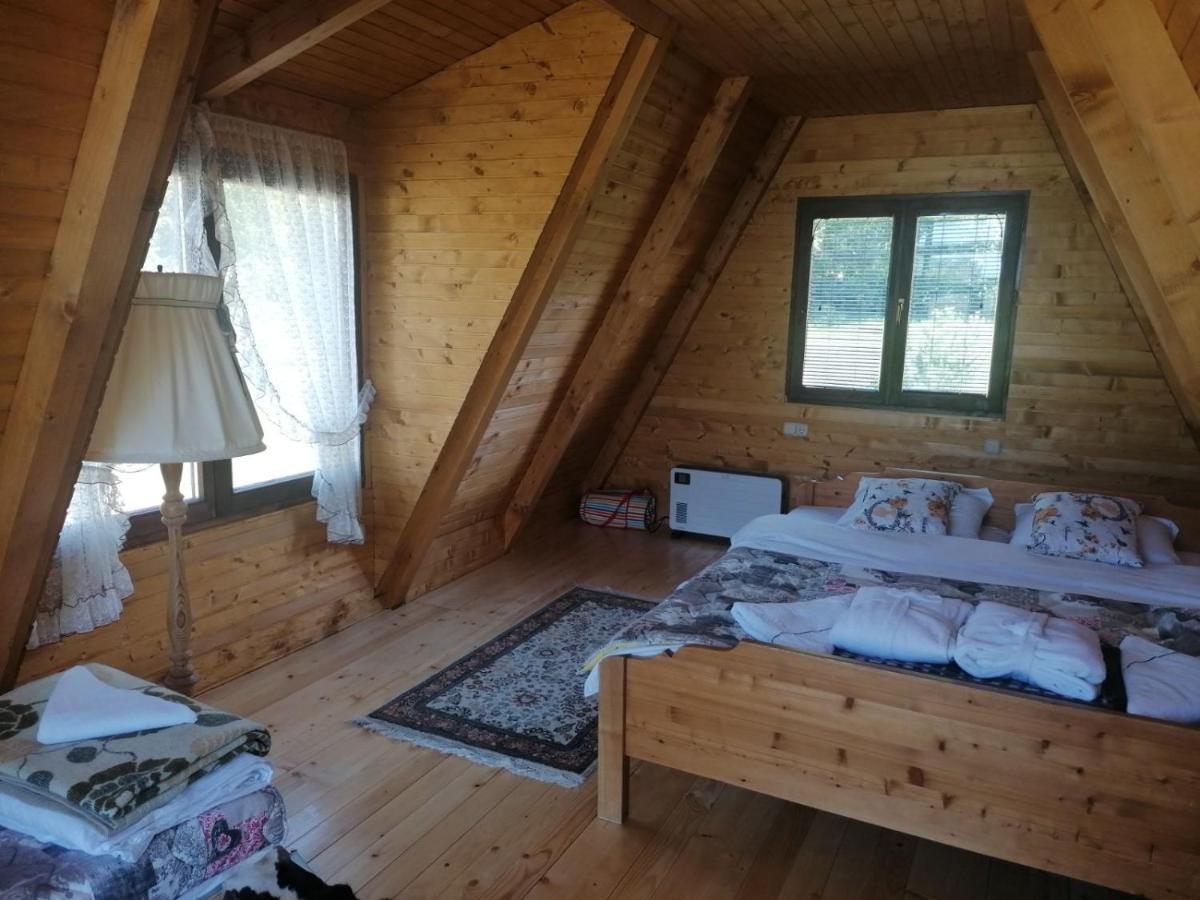 Vikendica Ines Vila Nova Varoš Exterior foto